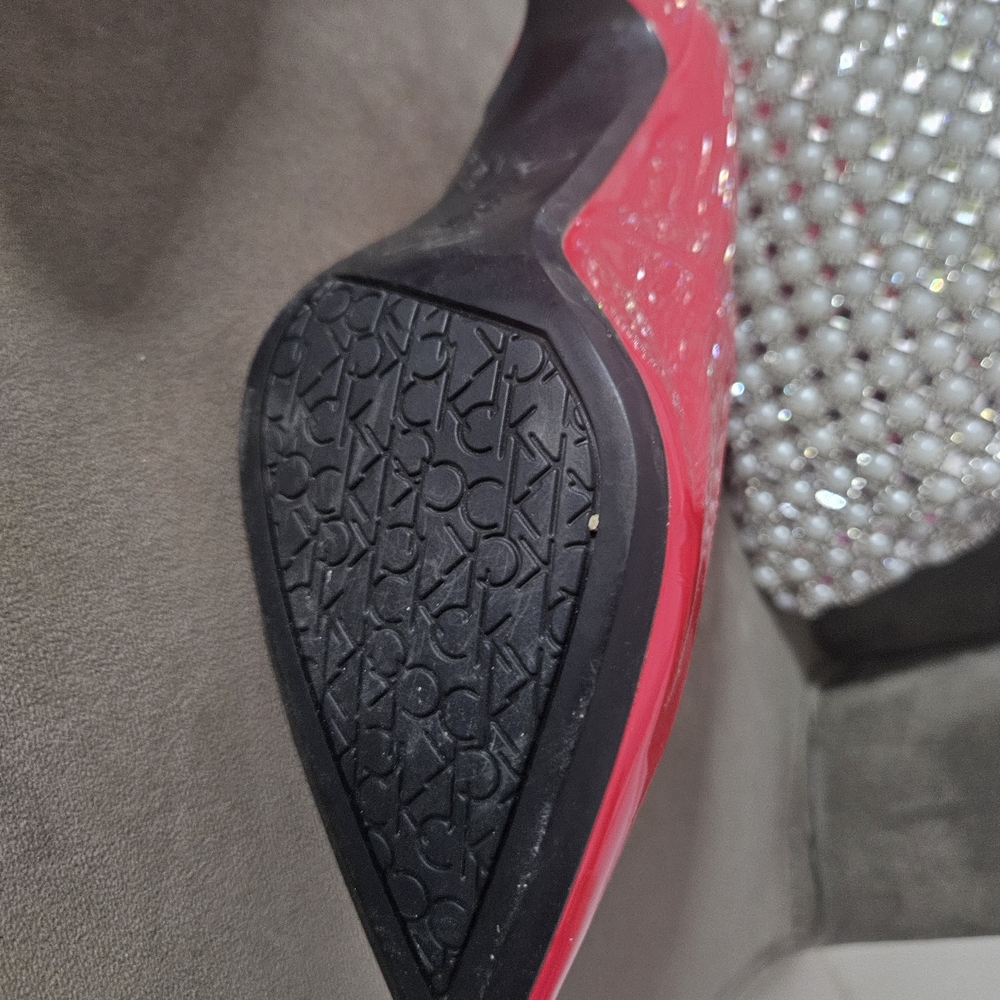 Calvin Klein Striking Red Heels - Picture 2 of 3